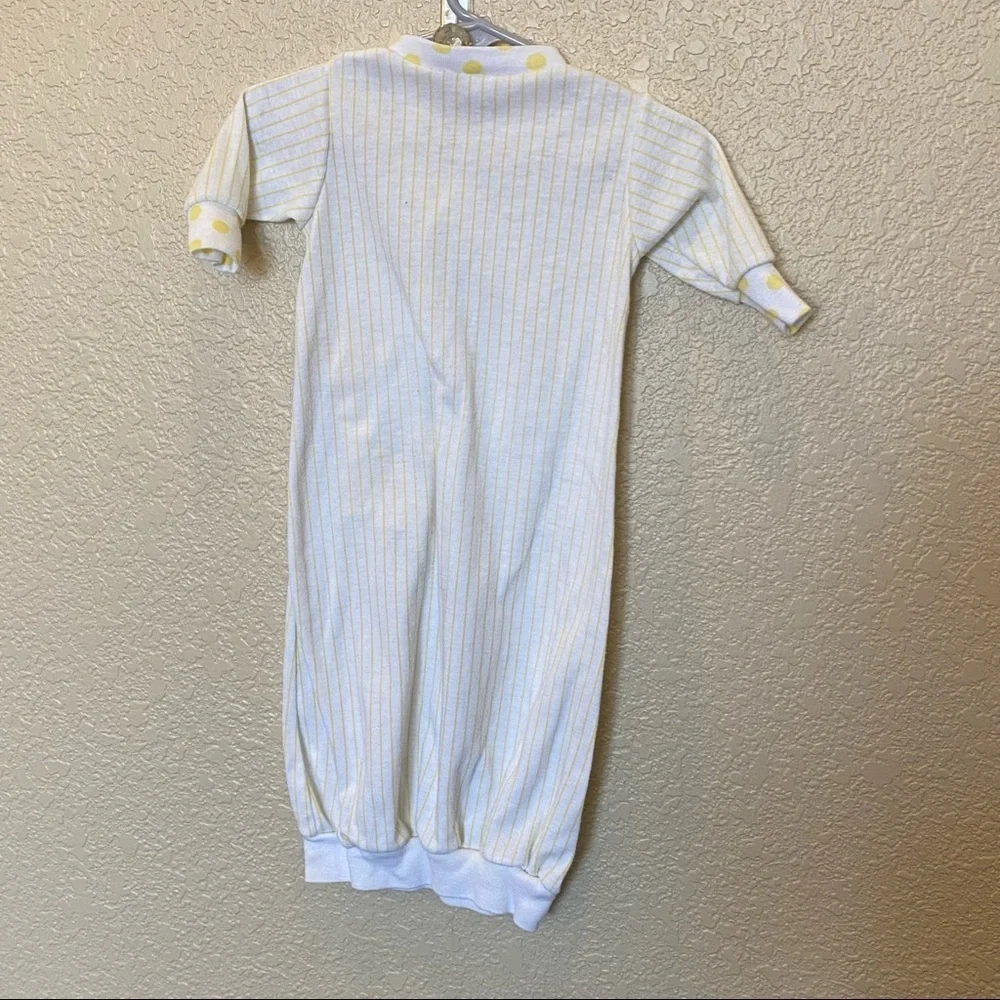 Vintage yellow white giraffe sleep sack made in the USA little‎ me